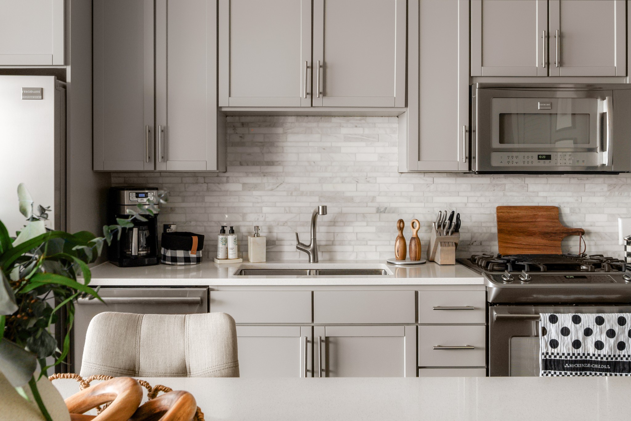 1212 Laurel St Unit: 1704