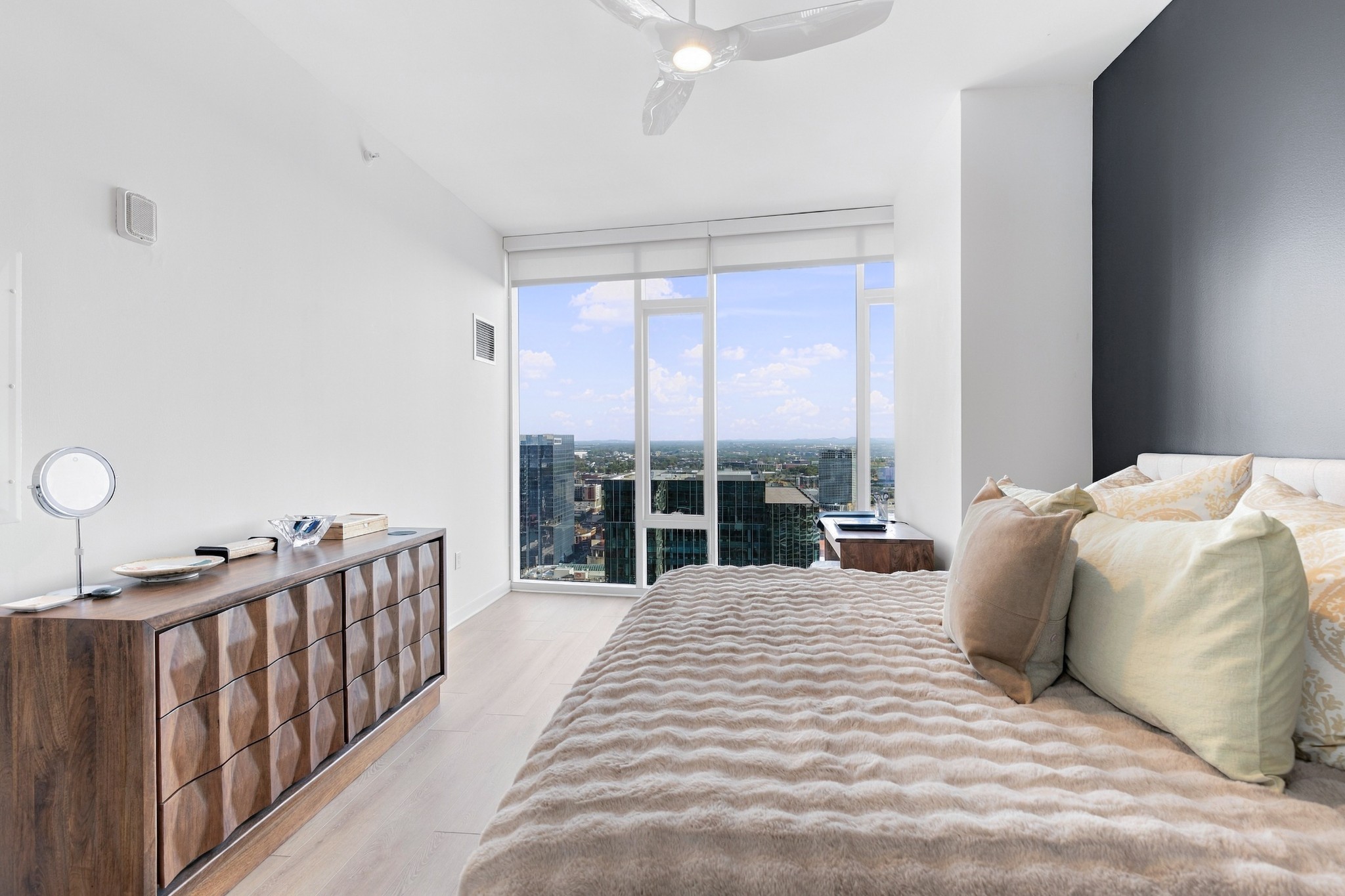 515 Church St Unit: 3109