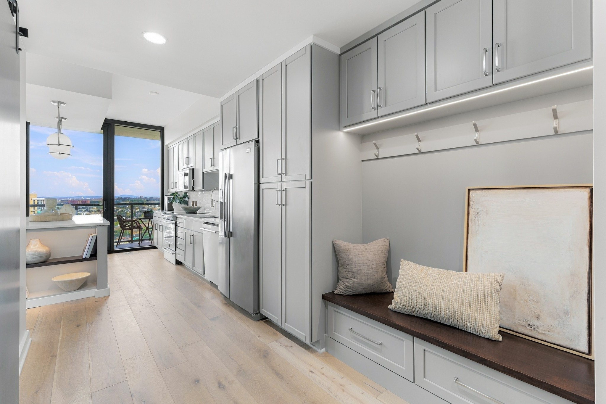 1212 Laurel St Unit: 1807