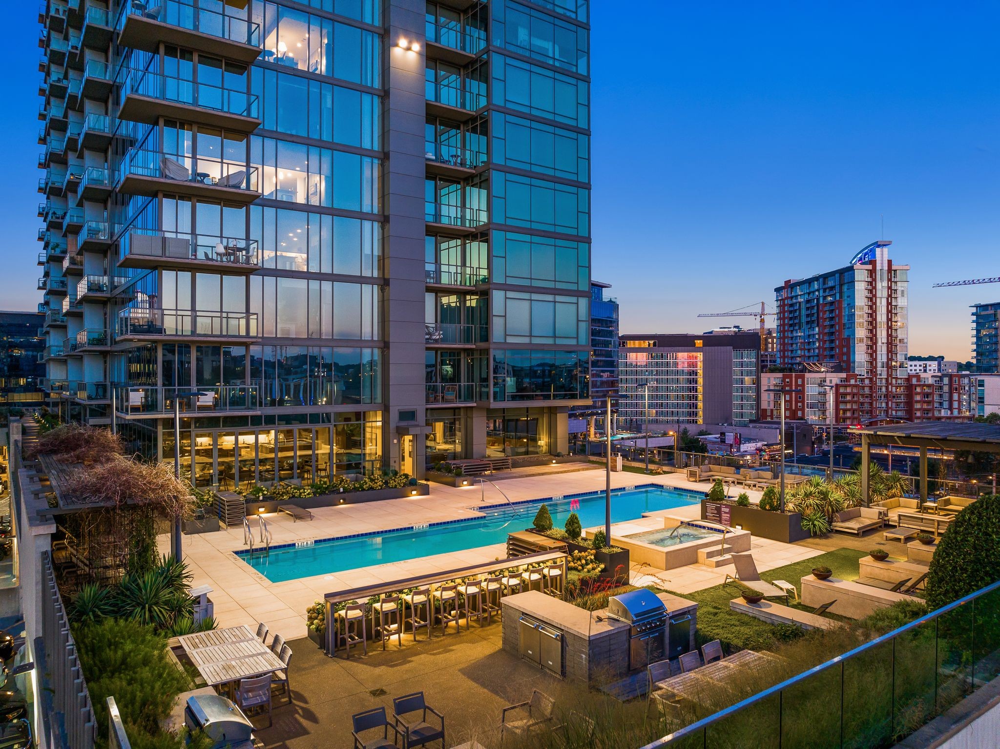 1212 Laurel St Unit: 1807