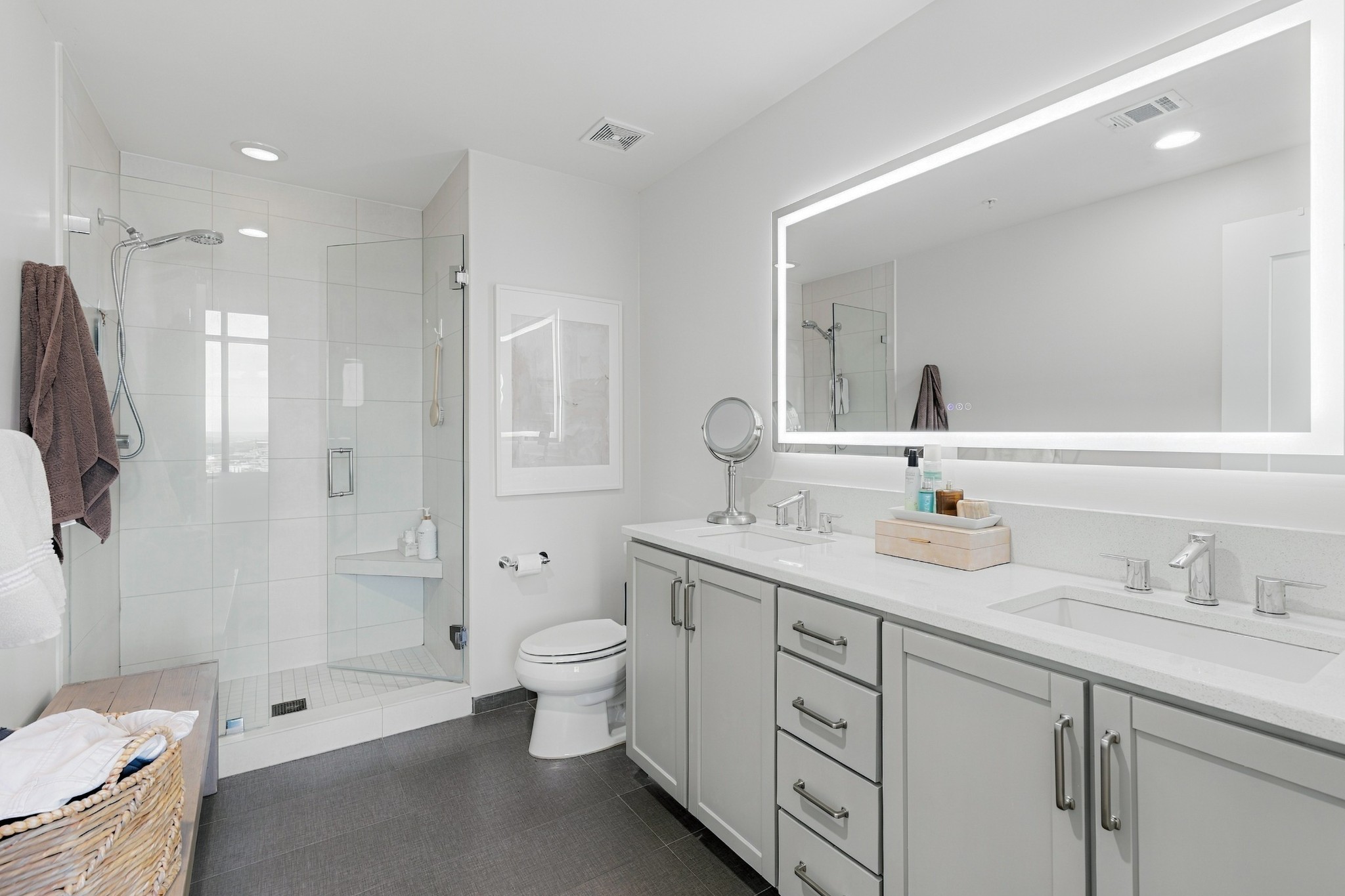 1212 Laurel St Unit: 1807