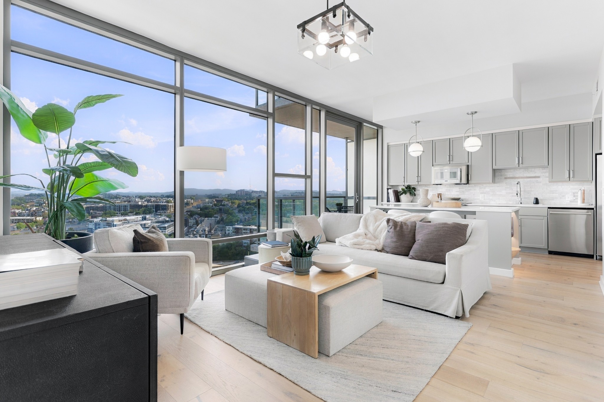 1212 Laurel St Unit: 1807