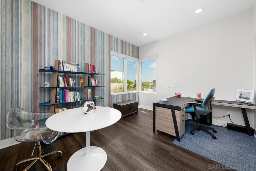 13722 Canyon Loop Trl