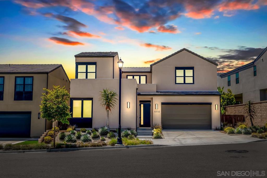 13722 Canyon Loop Trl