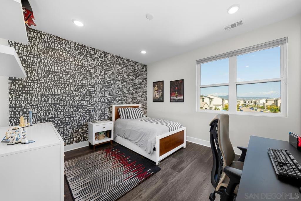13722 Canyon Loop Trl