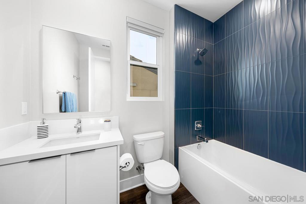 13722 Canyon Loop Trl