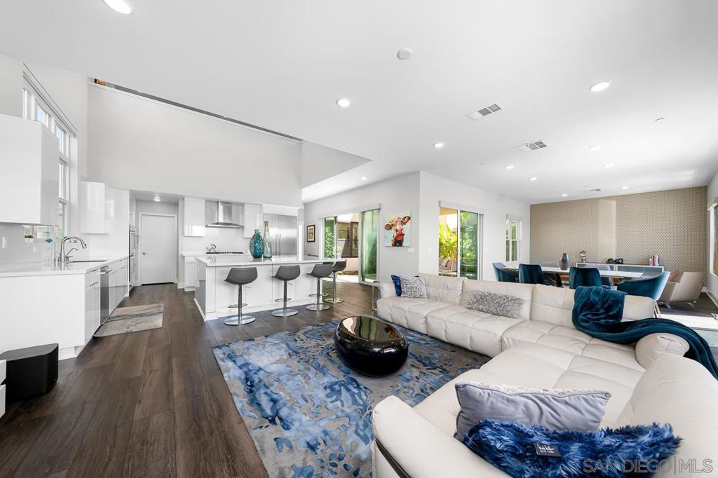 13722 Canyon Loop Trl