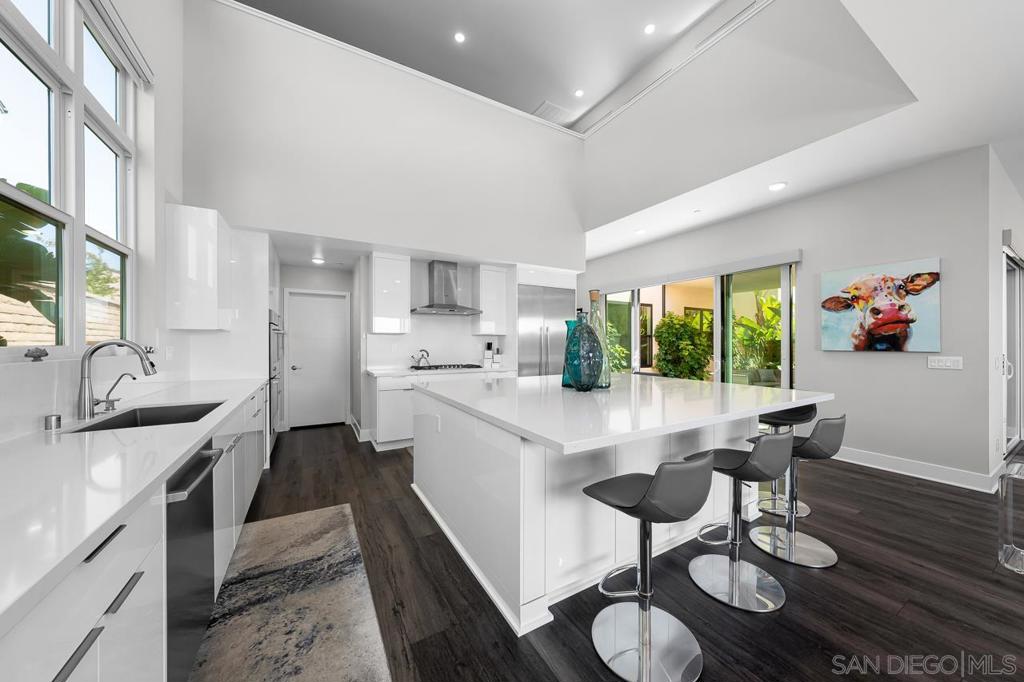 13722 Canyon Loop Trl