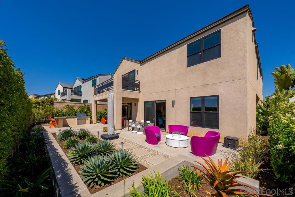13722 Canyon Loop Trl