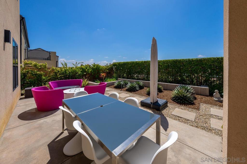 13722 Canyon Loop Trl