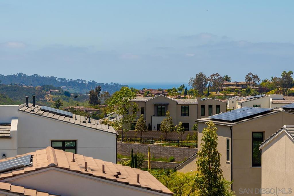 13722 Canyon Loop Trl