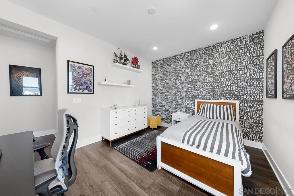 13722 Canyon Loop Trl