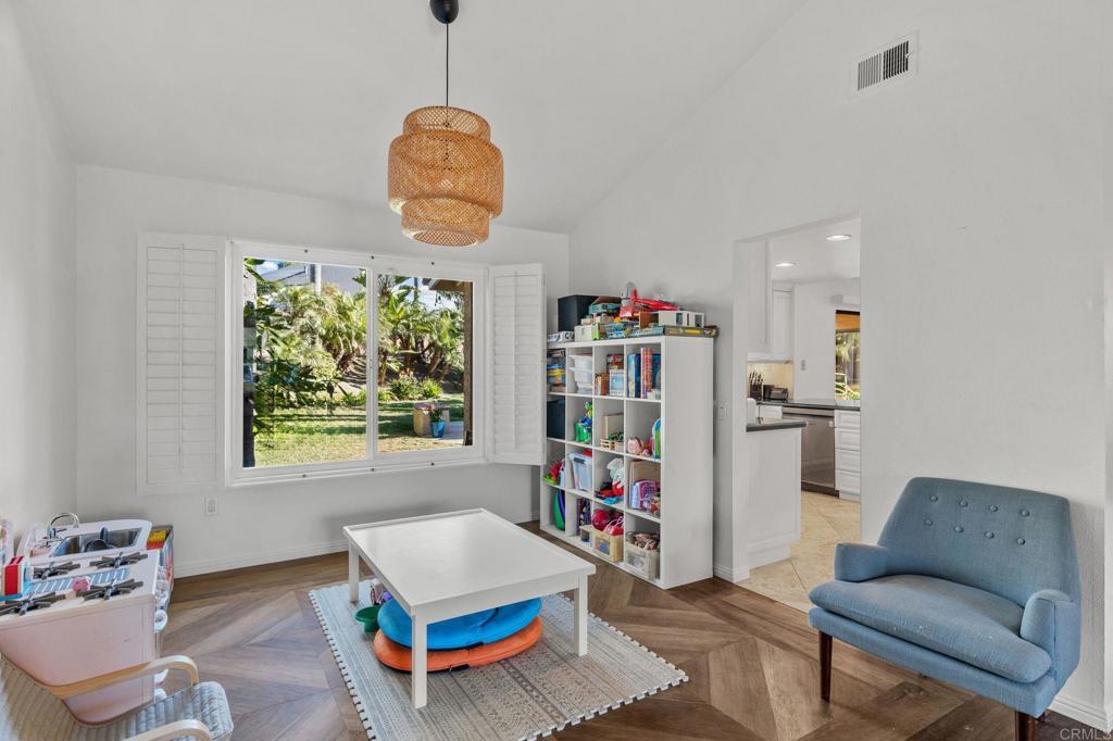 3402 Summer Set Way