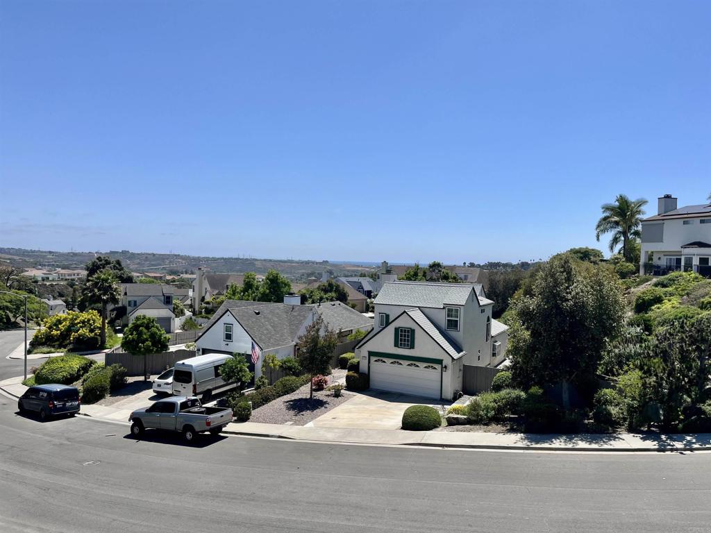 4604 Trafalgar Lane