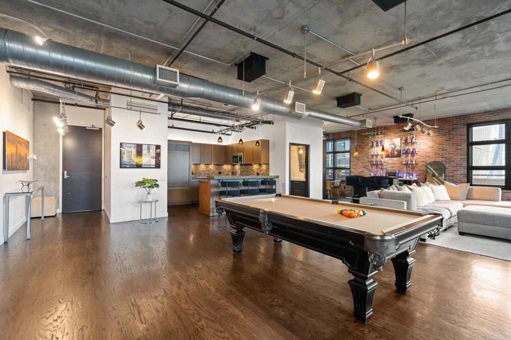 877 Island Avenue 701