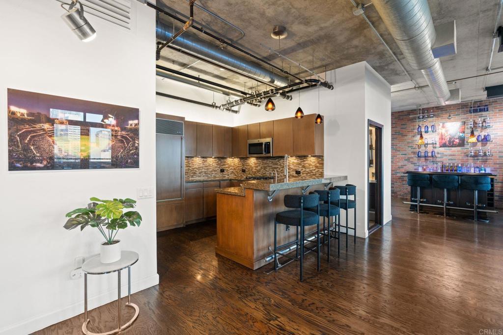 877 Island Avenue 701