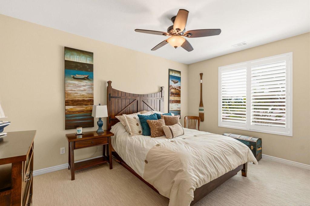 809 Dolphin Circle