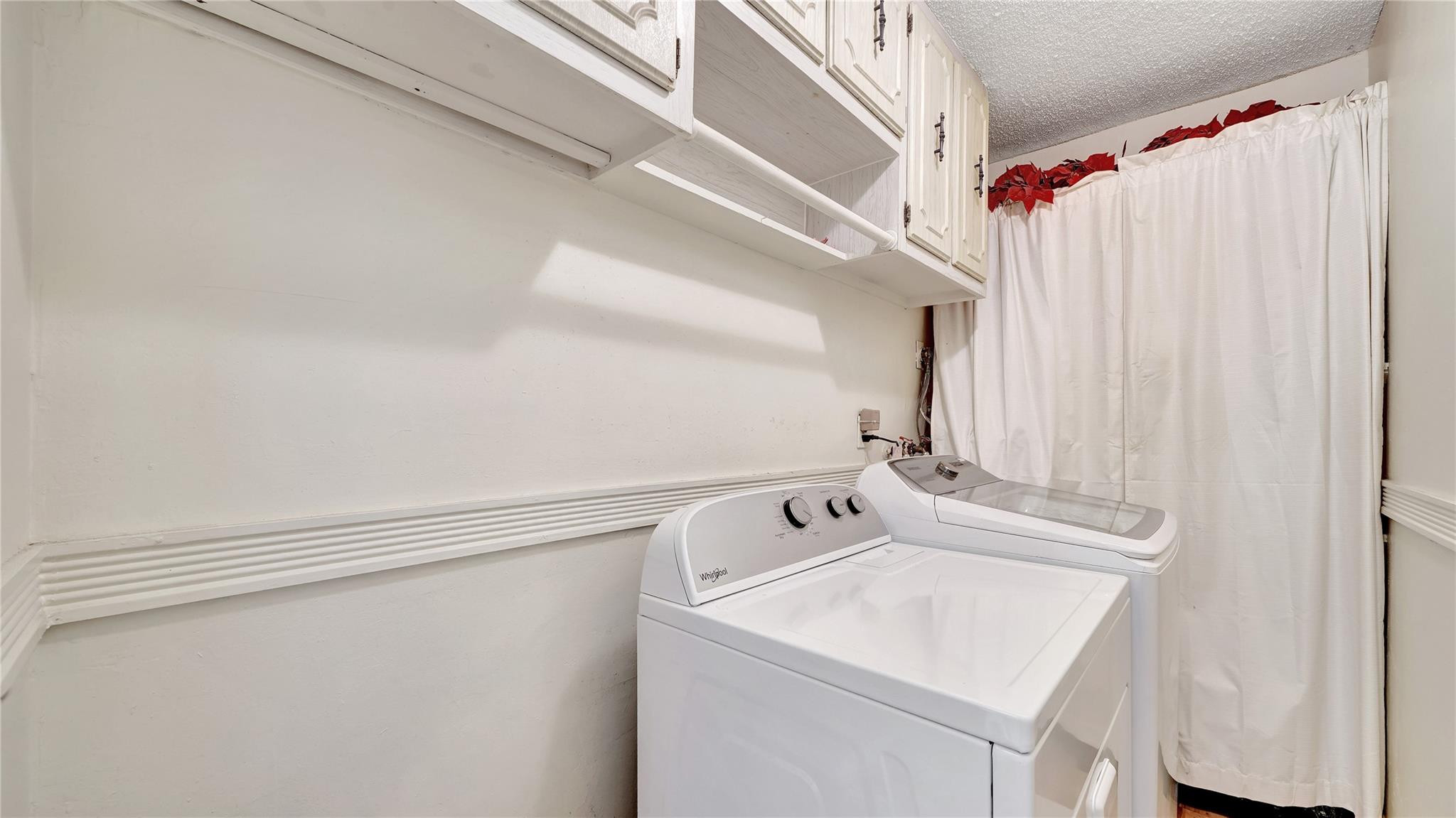 2600 Floral Rd