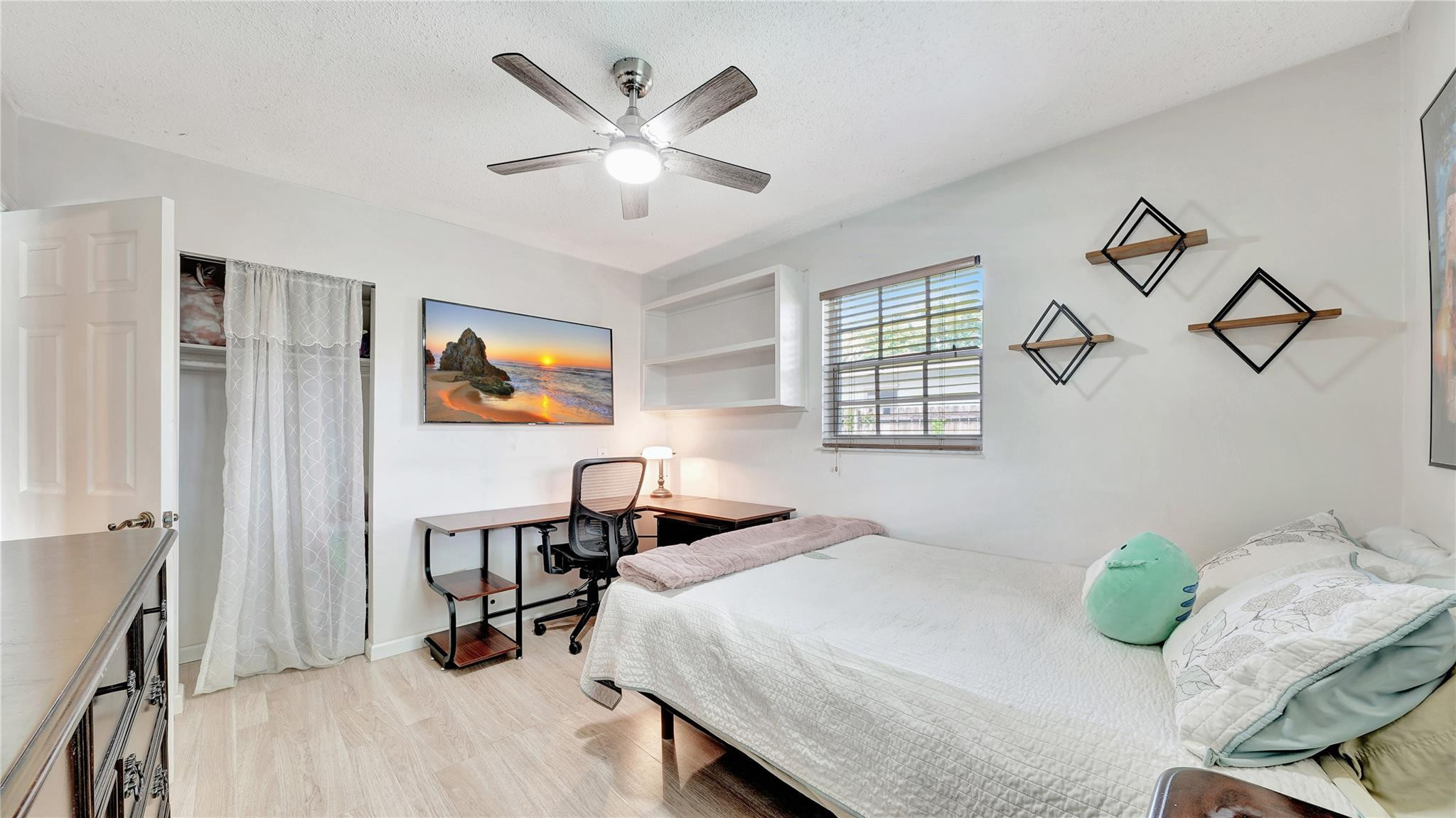 2600 Floral Rd