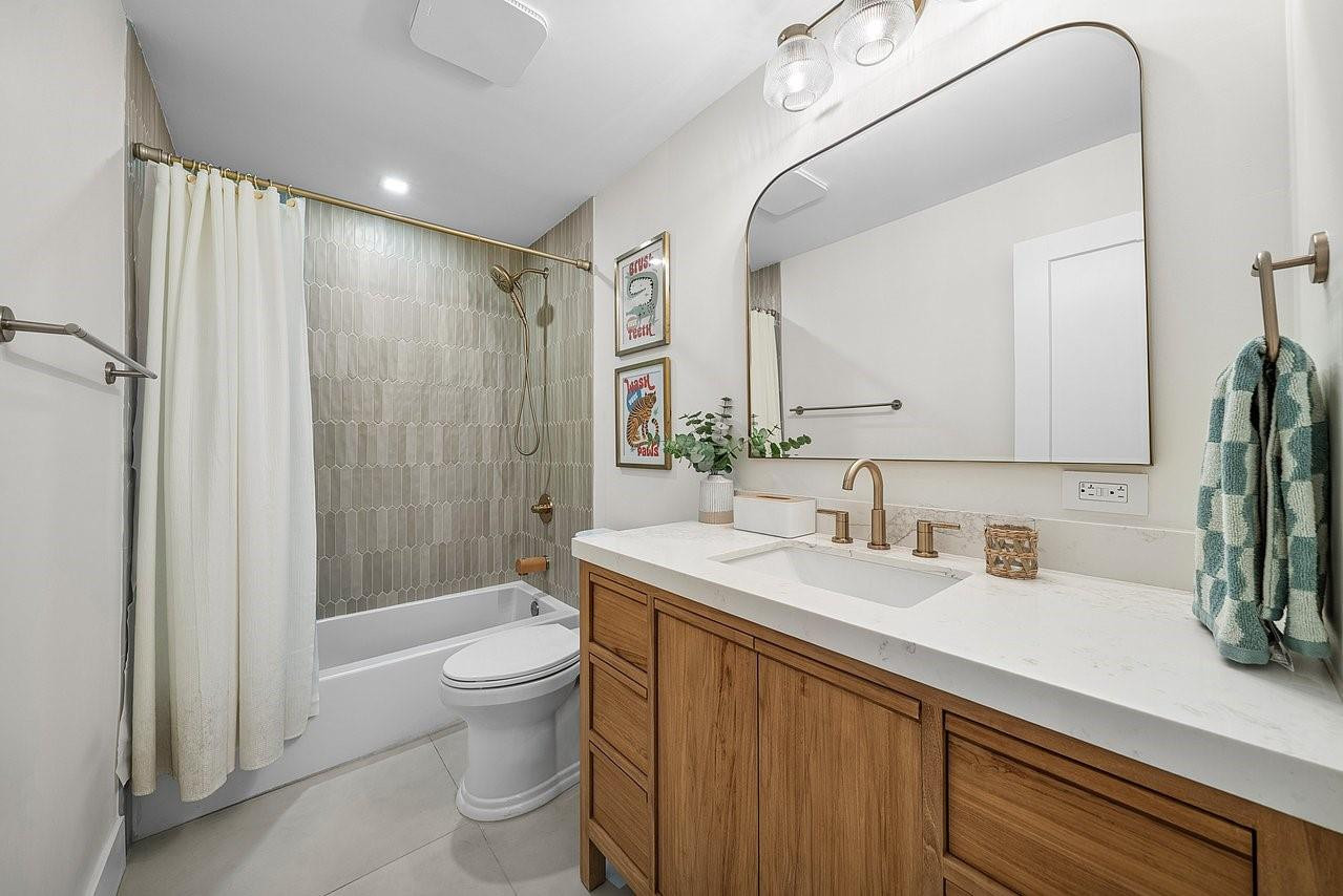 3876 SW 169th Ter
