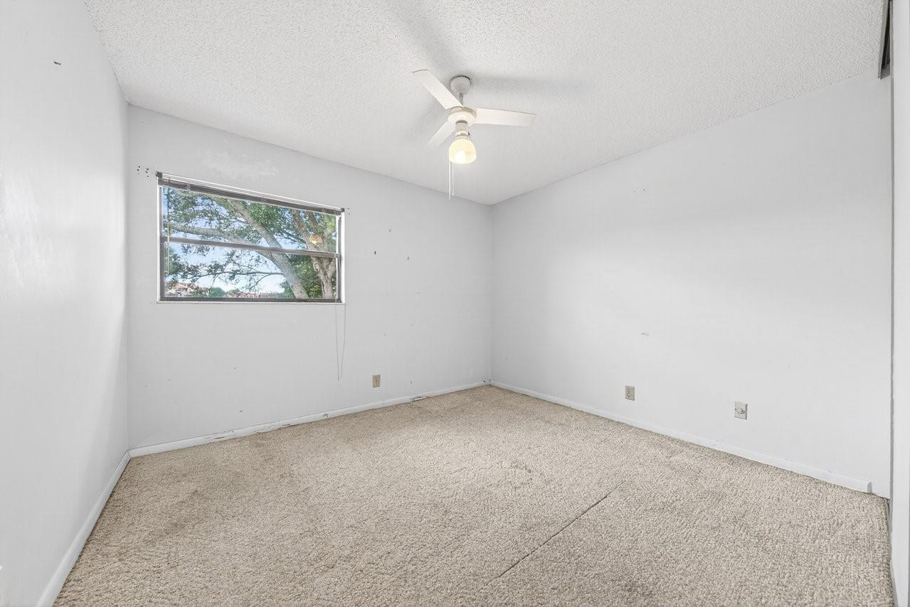 2643 NW 42nd Avenue, Coconut Creek