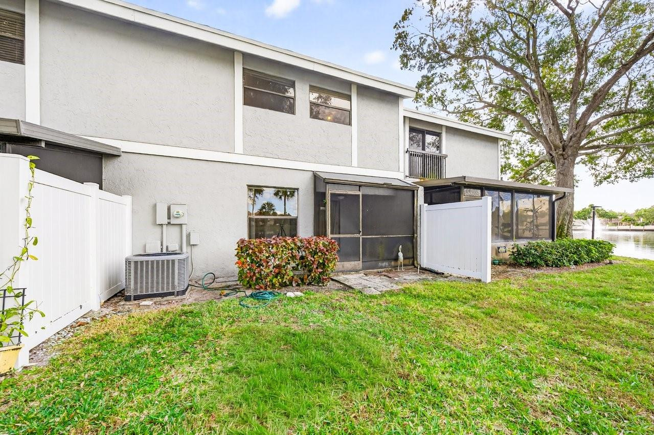 2643 NW 42nd Avenue, Coconut Creek