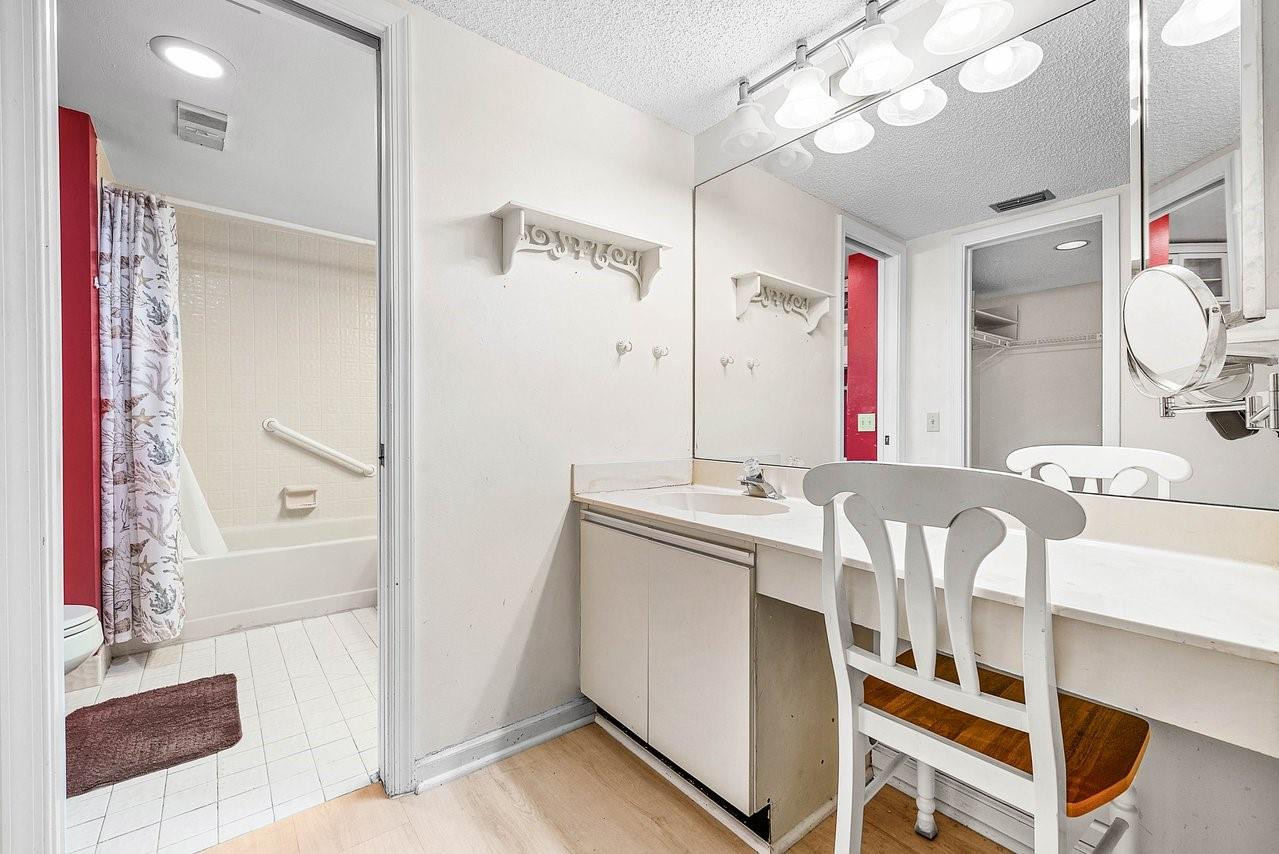 10118 Mangrove Drive 104