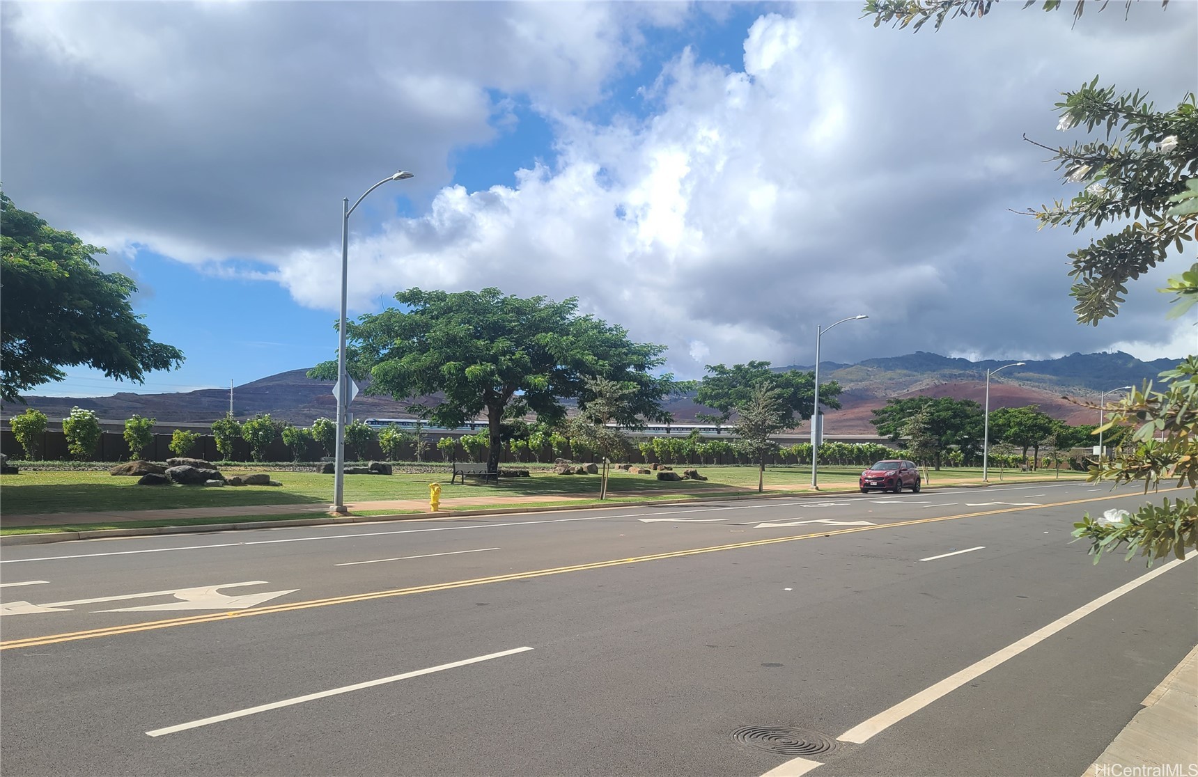 91-3633 Kauluakoko Street 702