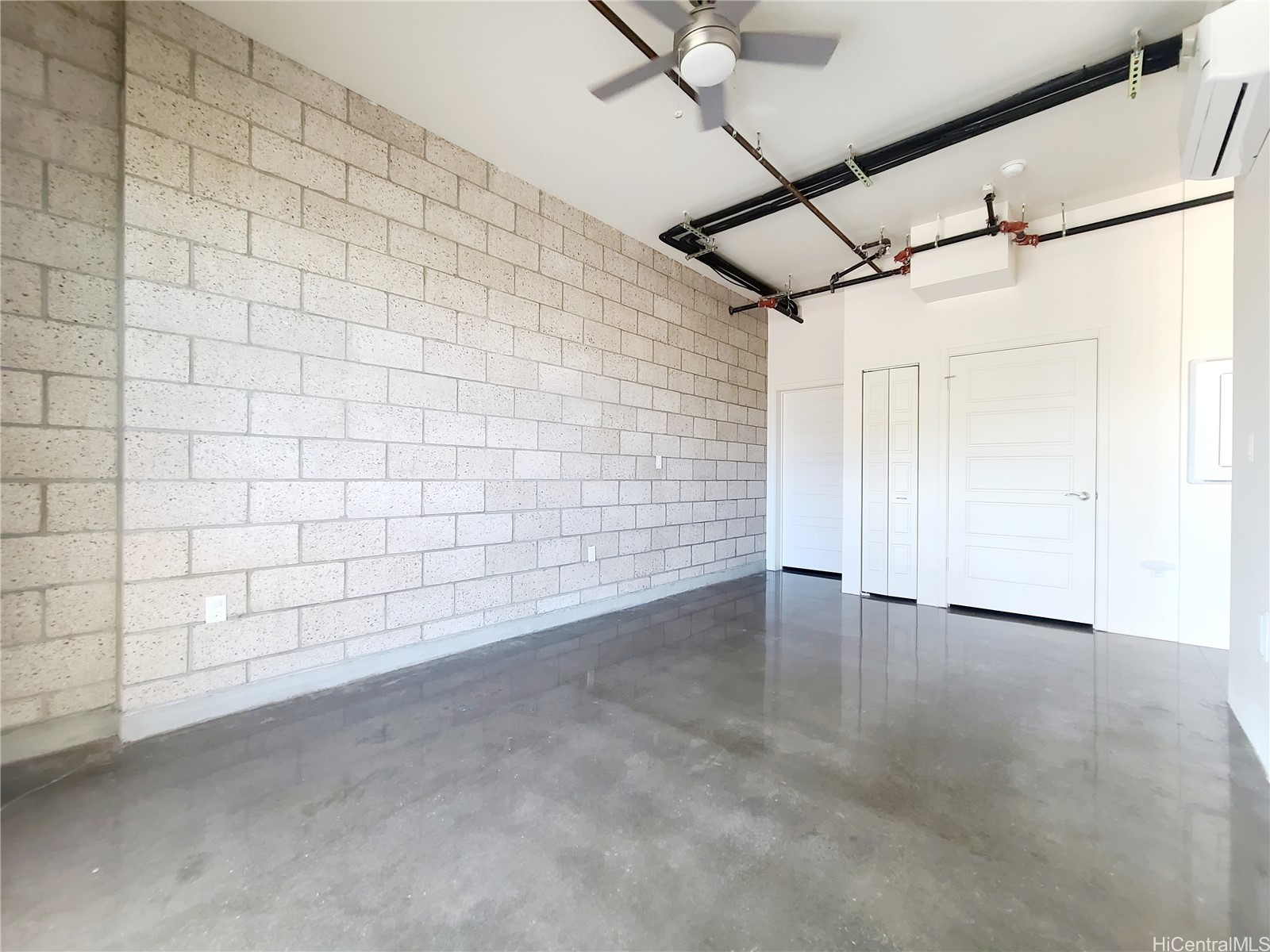 91-3633 Kauluakoko Street 702