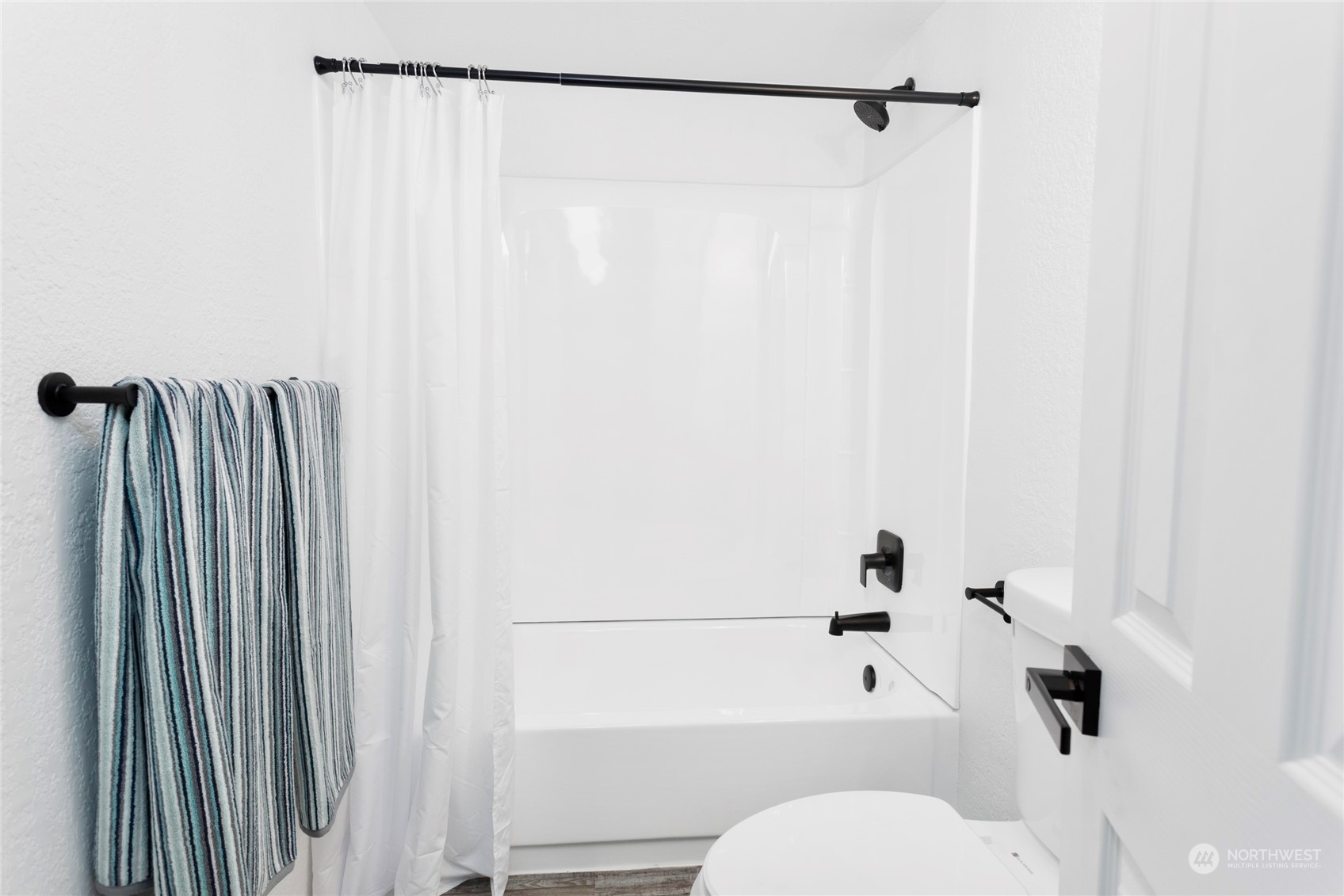 507 Violet Meadow Street S