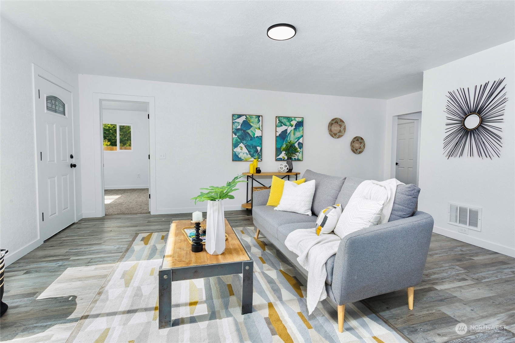 507 Violet Meadow Street S