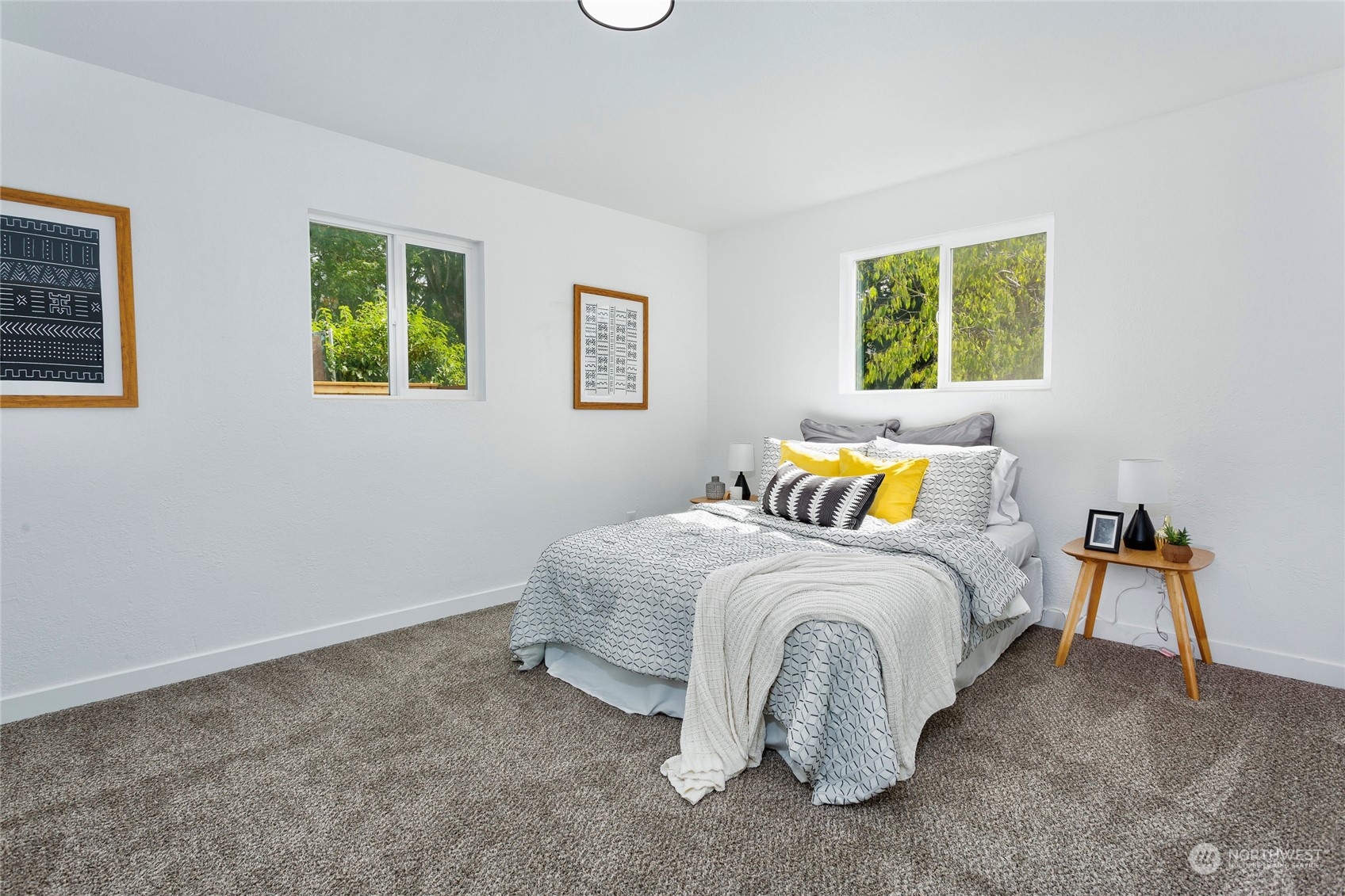 507 Violet Meadow Street S