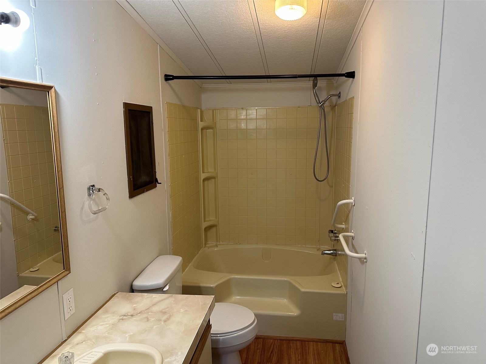 607 37th Street SE Unit: 90