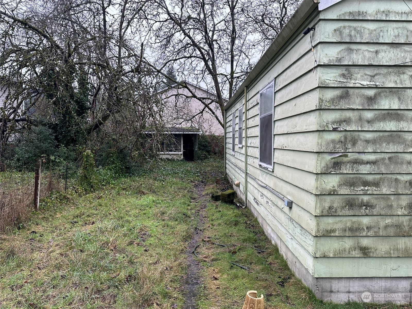 5324 San Francisco Avenue SW