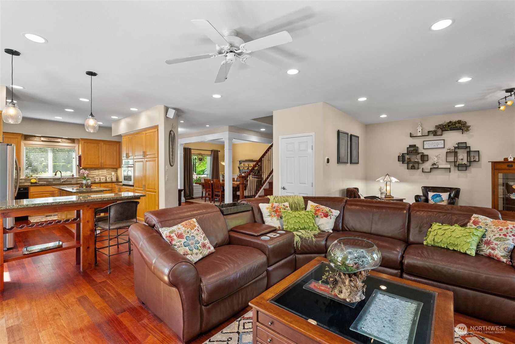 2 Lakeside Country Club SW