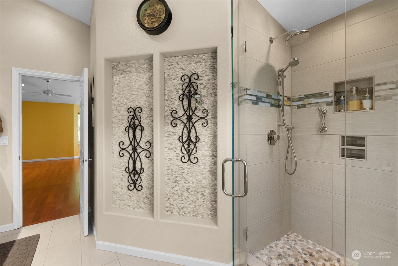 2 Lakeside Country Club SW