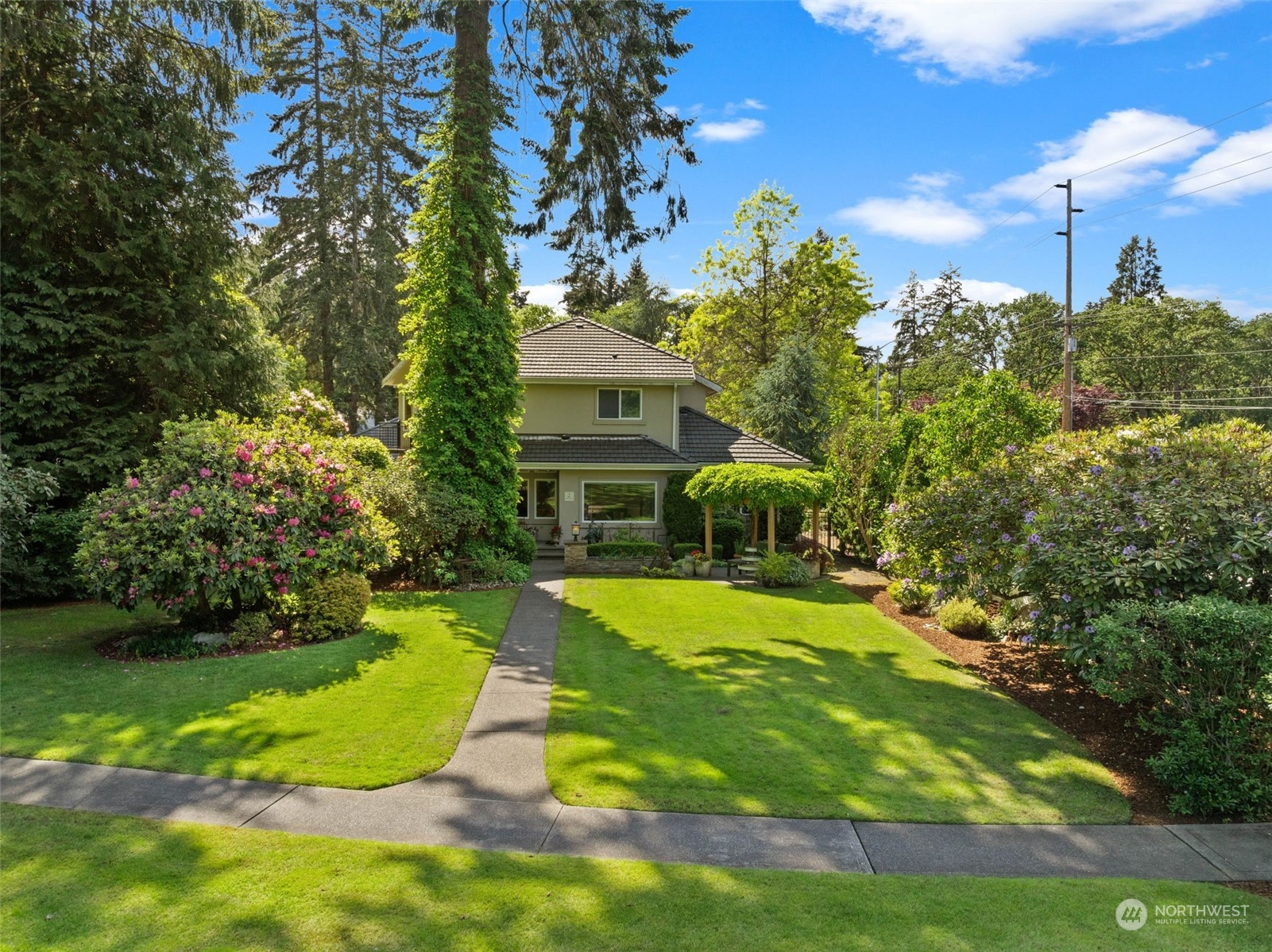 2 Lakeside Country Club SW