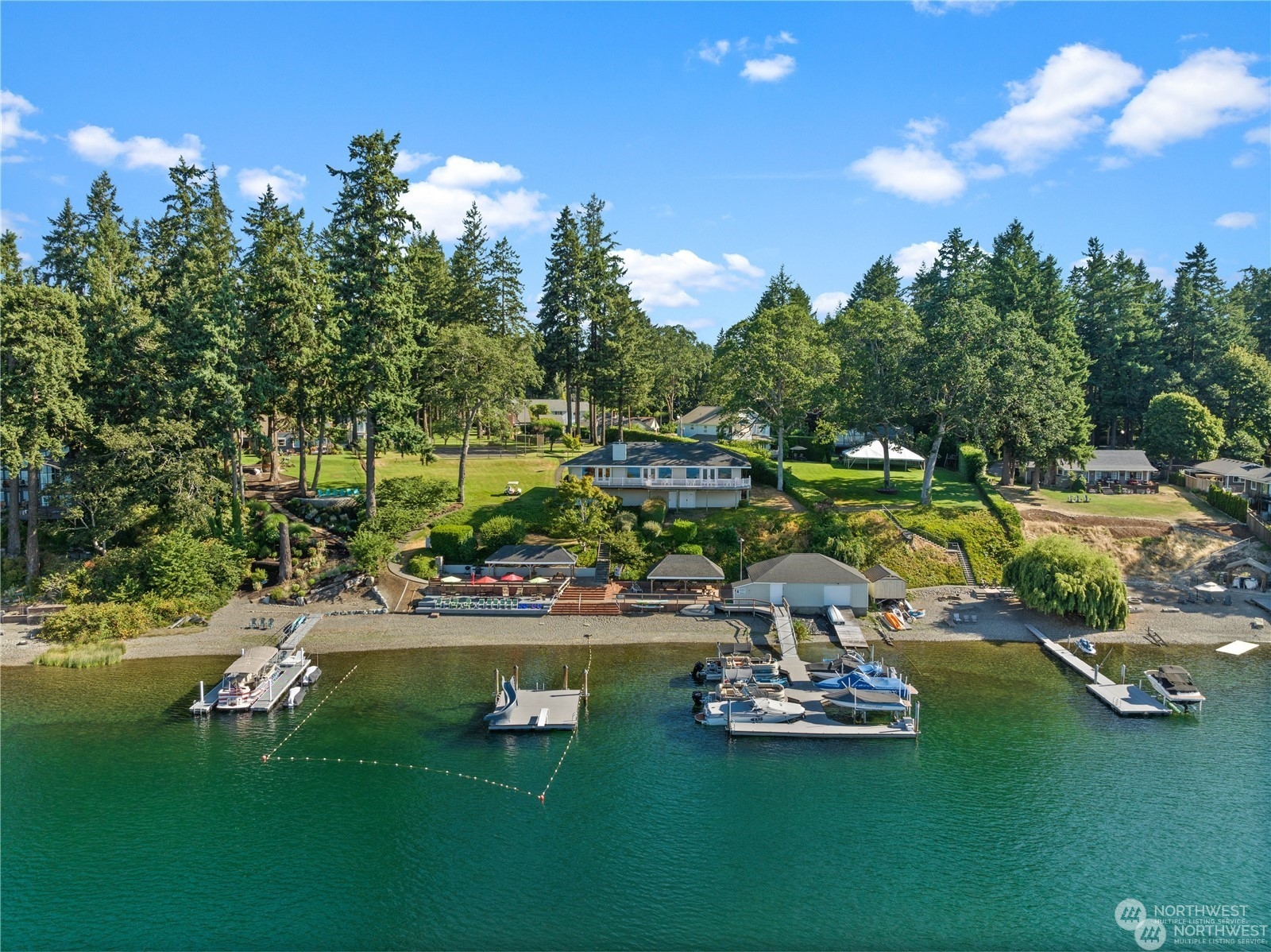 2 Lakeside Country Club SW