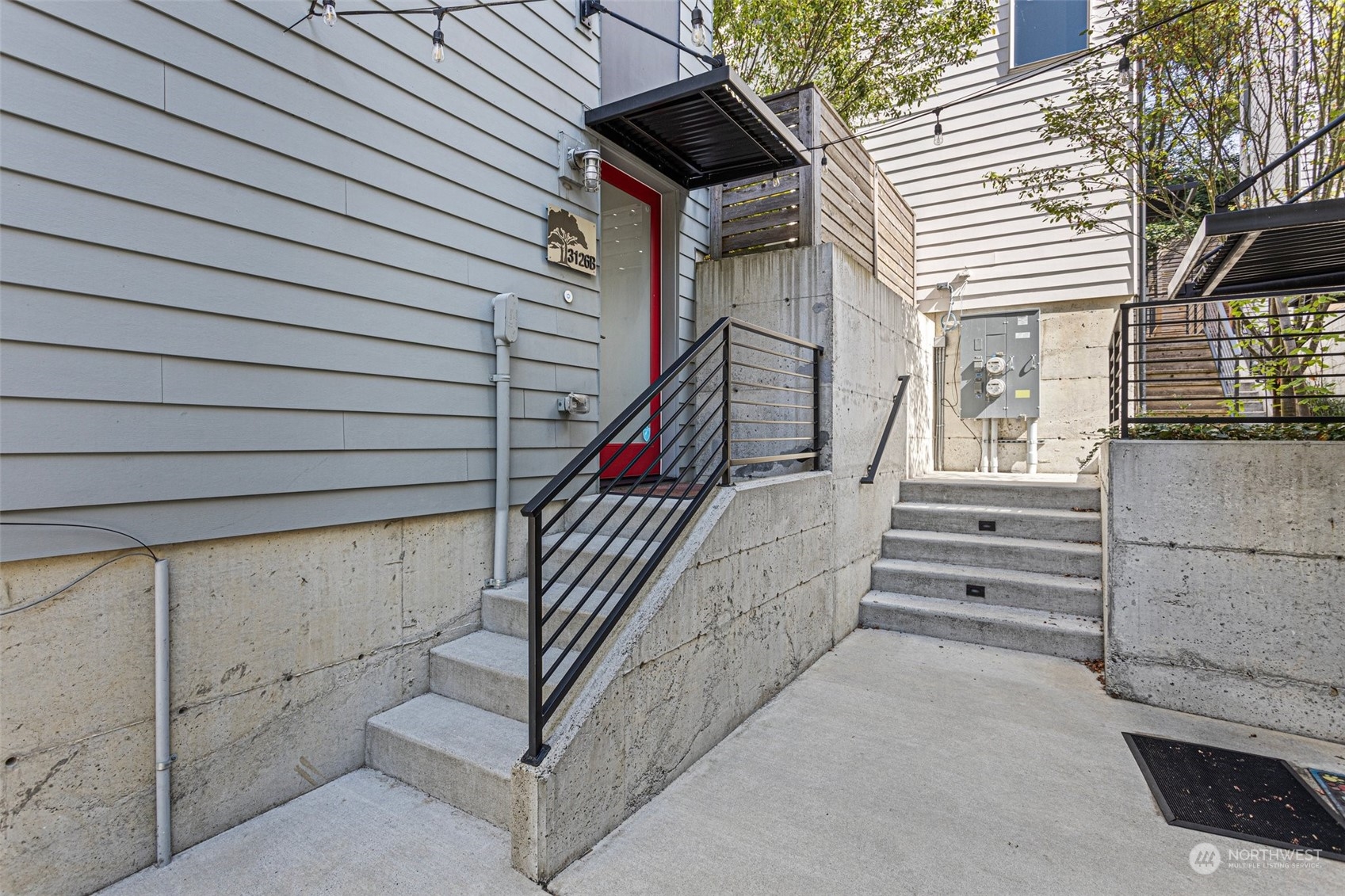 3126 Wetmore Avenue S Unit: B