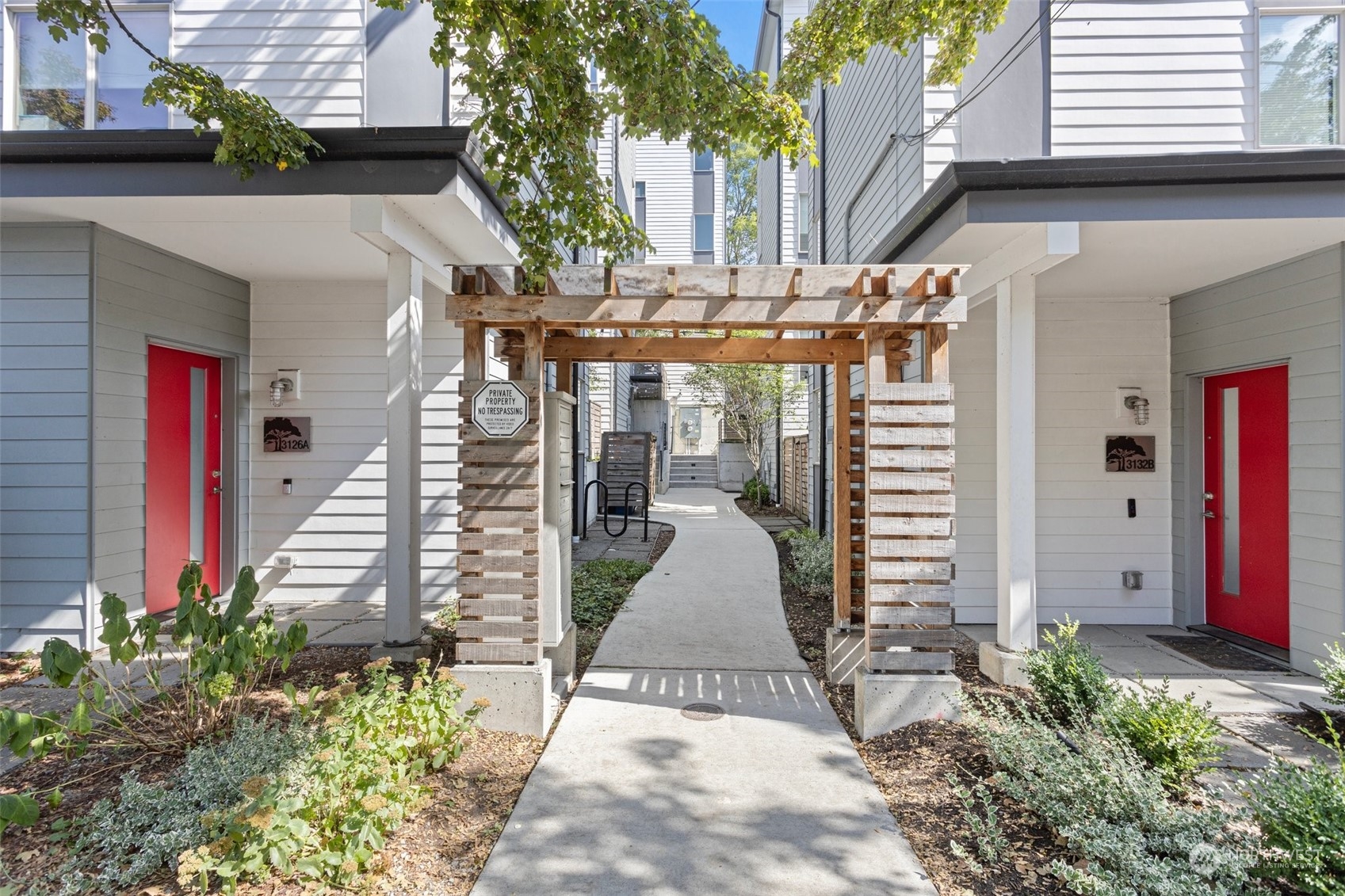 3126 Wetmore Avenue S Unit: B