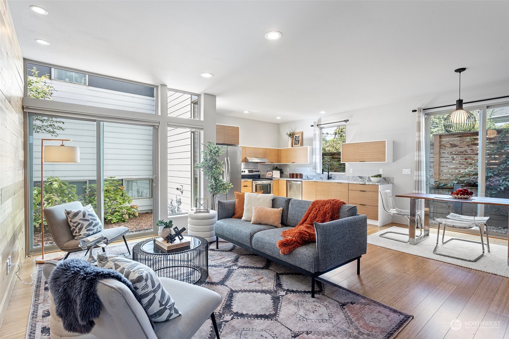 3126 Wetmore Avenue S Unit: B