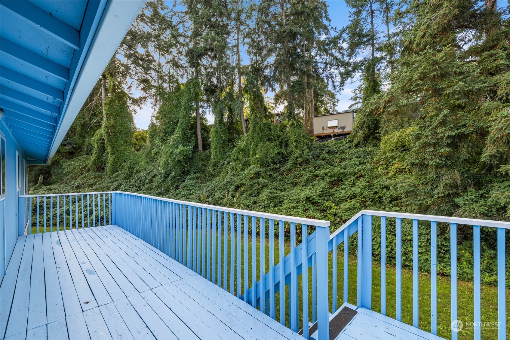 426 142nd Street Ct S