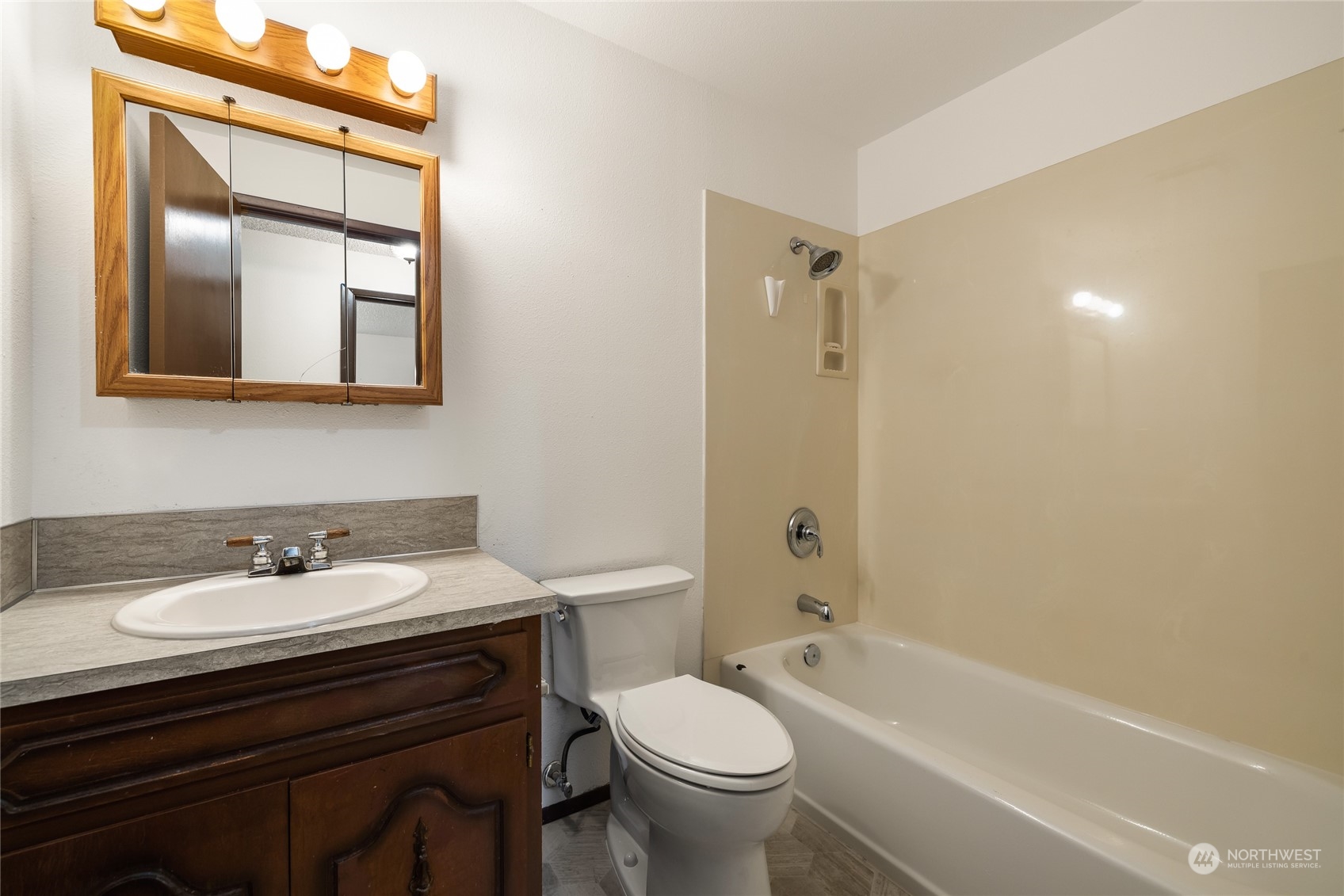 426 142nd Street Ct S