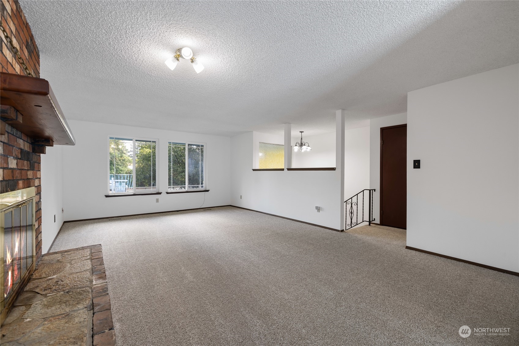 426 142nd Street Ct S