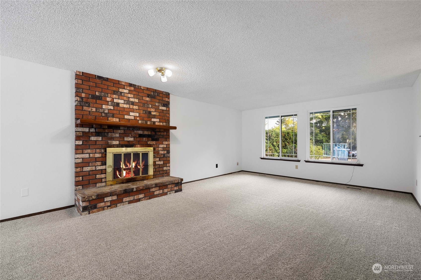 426 142nd Street Ct S