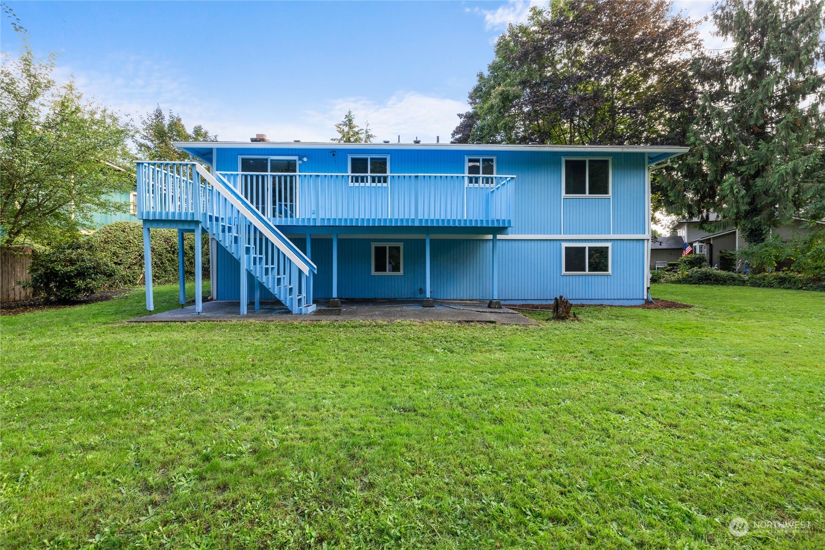 426 142nd Street Ct S