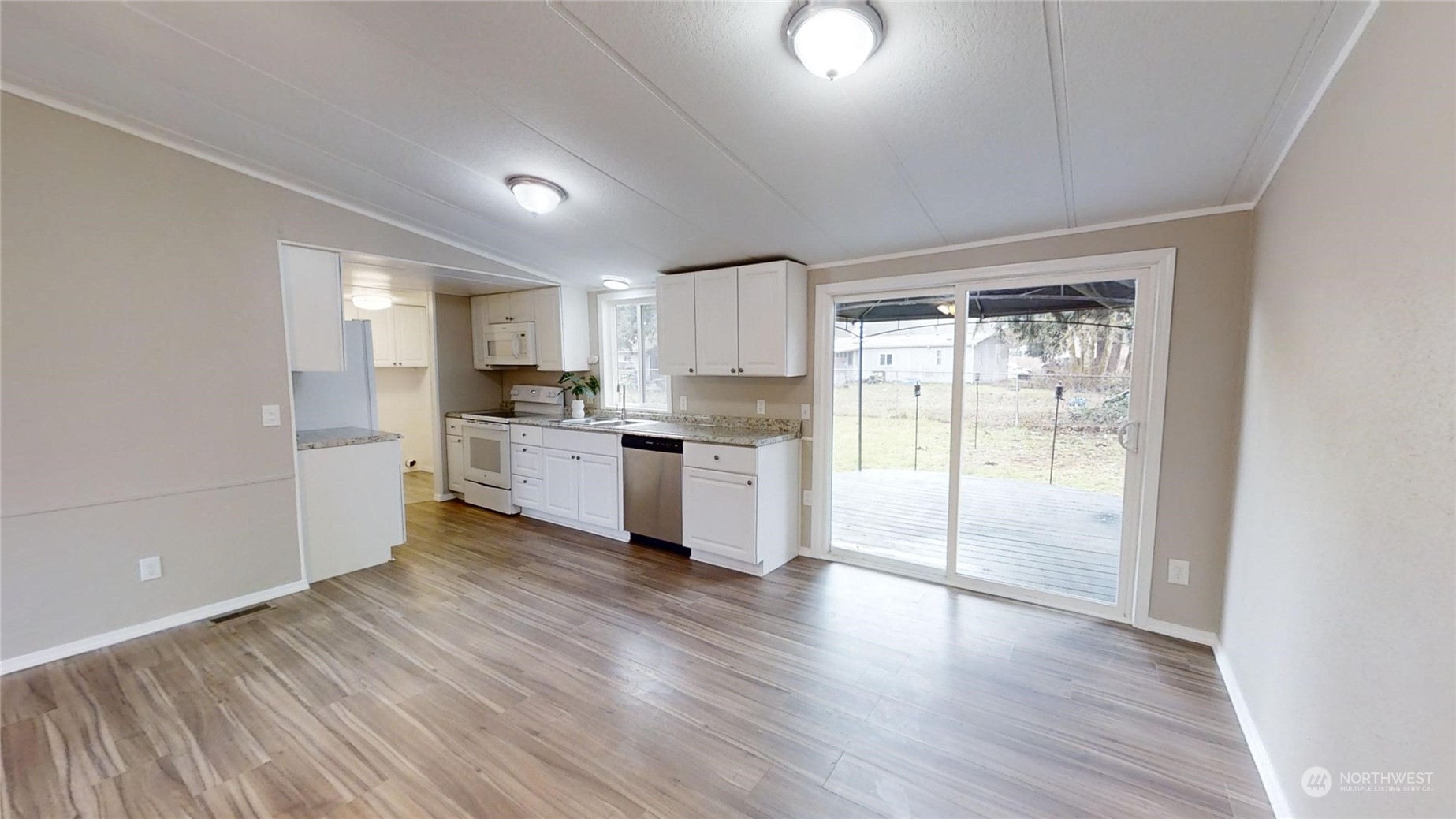 6410 201st Street Ct E