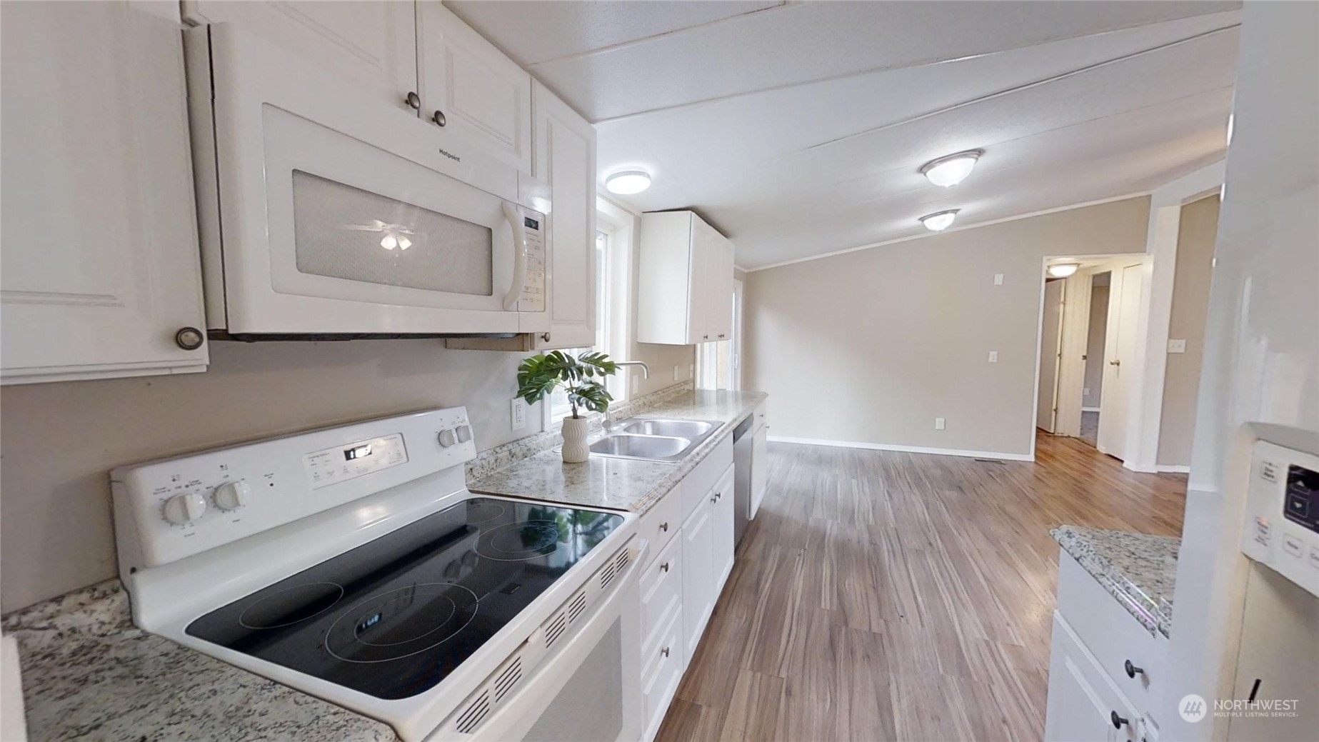 6410 201st Street Ct E