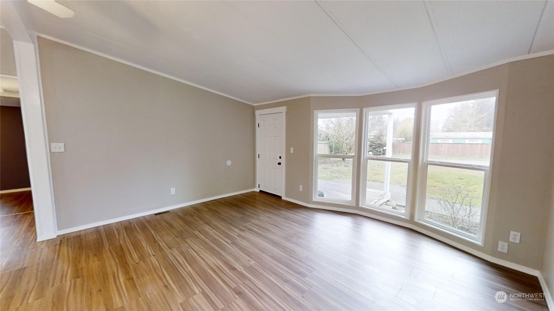 6410 201st Street Ct E