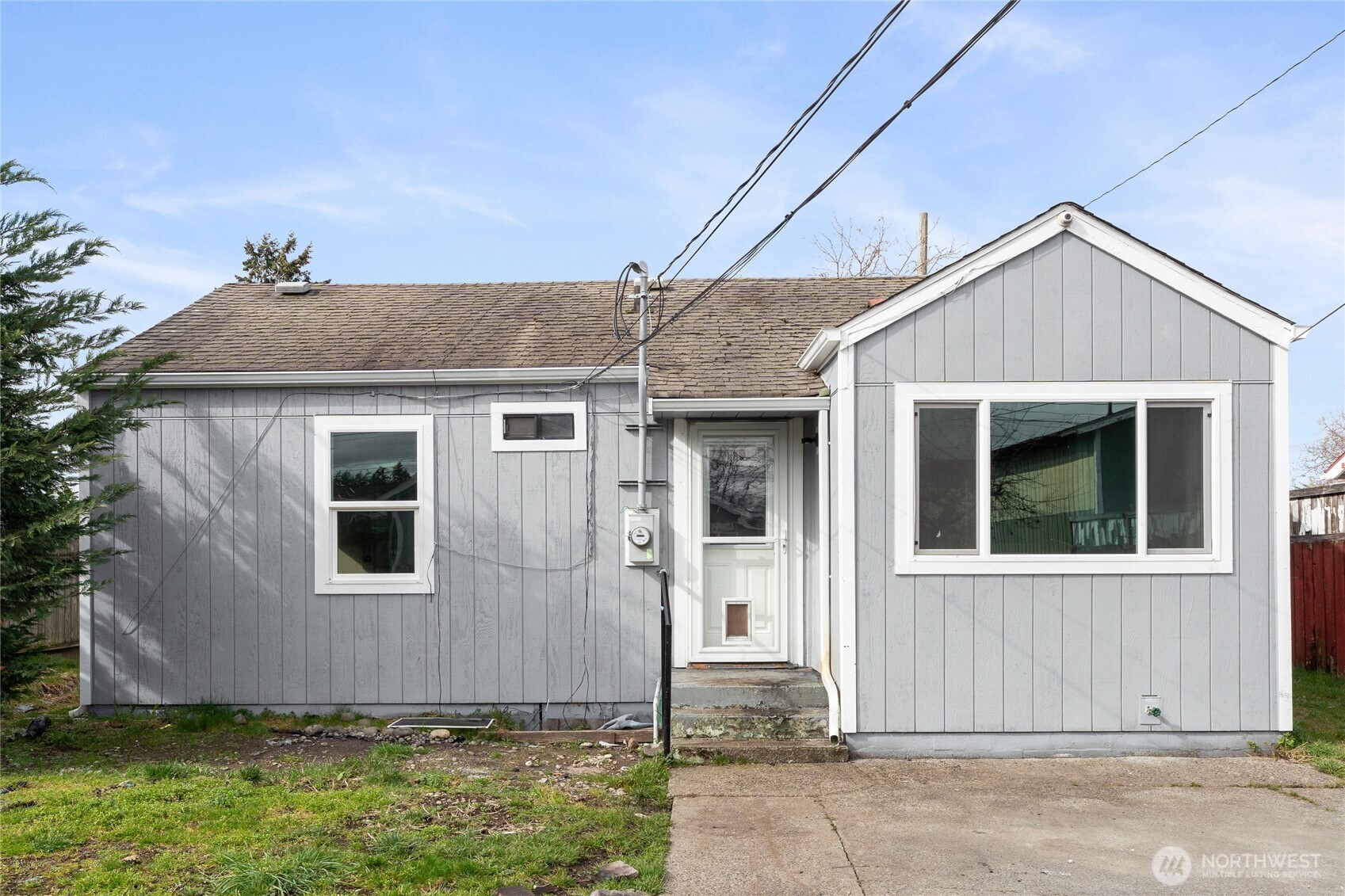 6823 S Clement Avenue